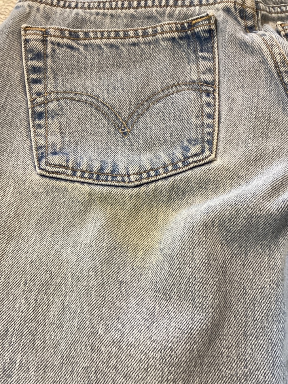 Vintage Levi’s 550 Classic Relaxed Tapered Leg Jeans Light Wash Y2K 2003 8 Med - Picture 10 of 12